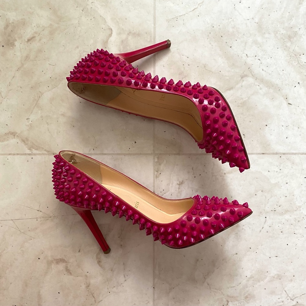 Christian Louboutin Pigalle Spikes 100 Pointed Toe Pink Leather Pumps Heels 6.5
